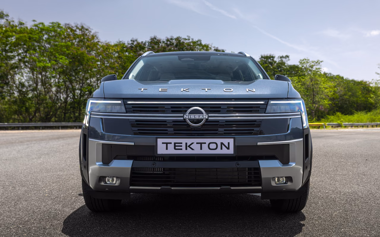 Nissan Tekton - Experience car buying, reimagined