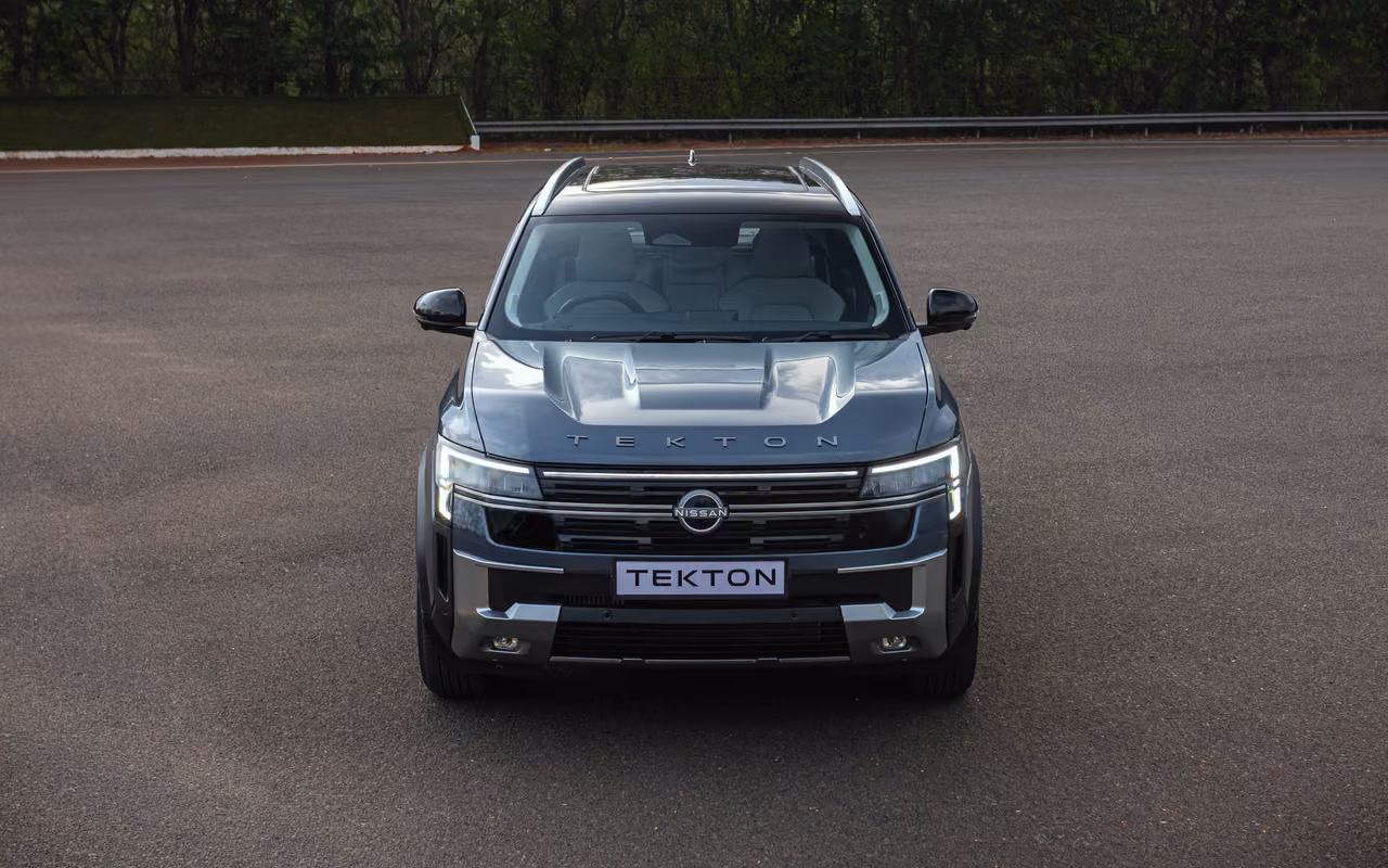 Nissan Tekton Exterior #9