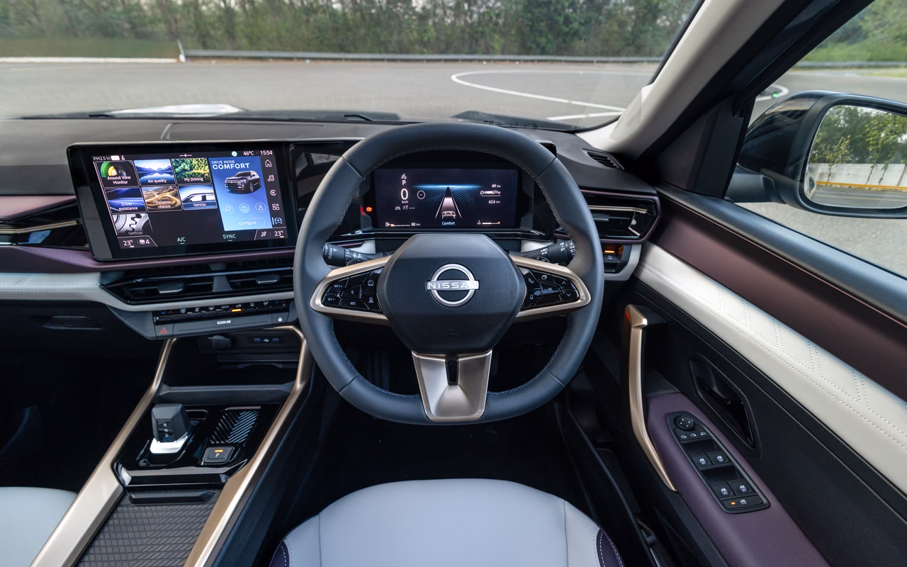 Nissan Tekton Interior #12