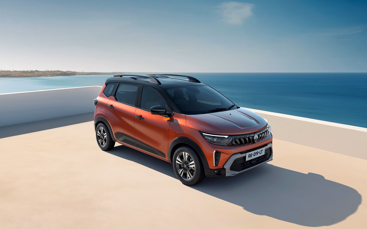 Renault Triber - Experience car buying, reimagined