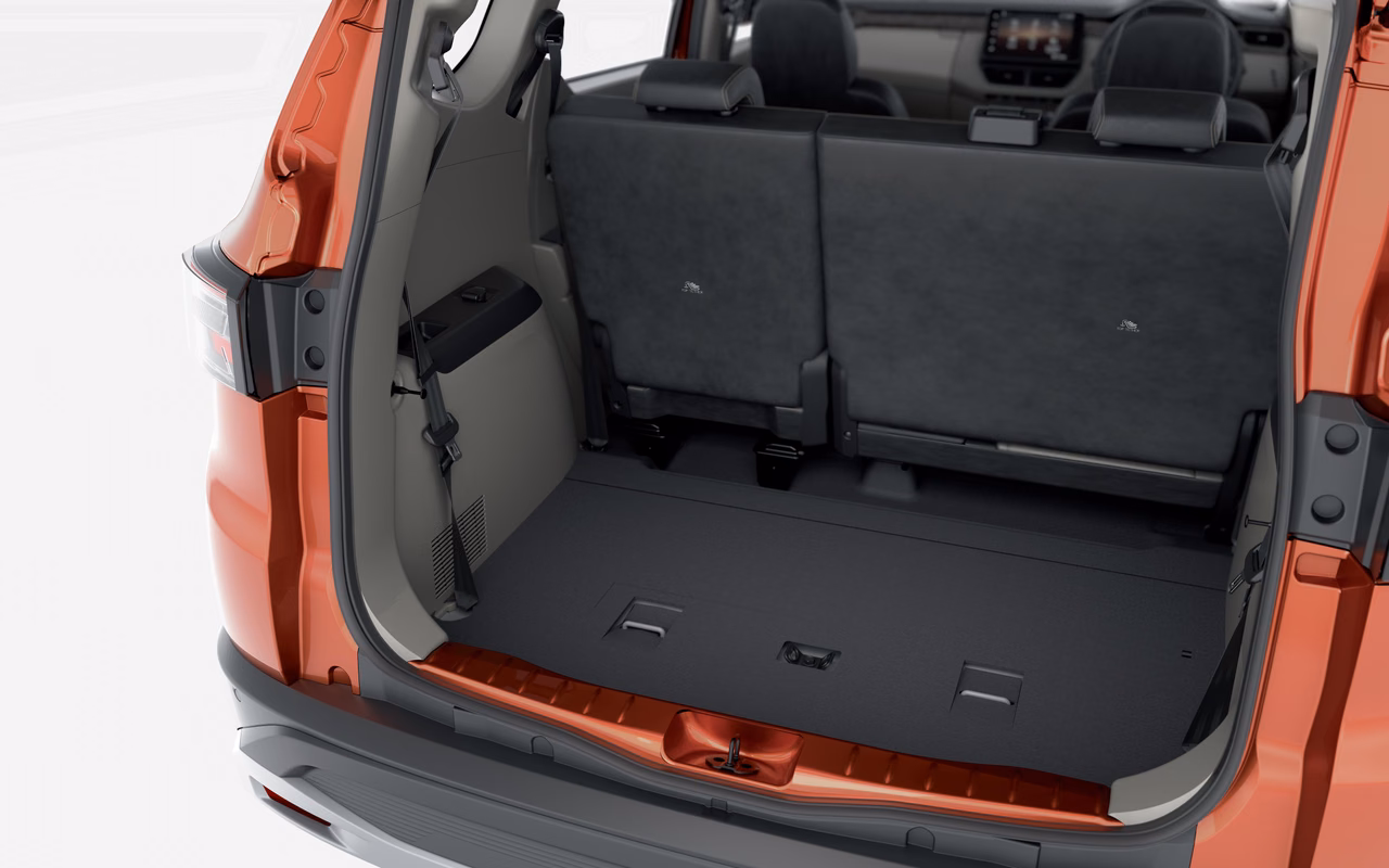 Renault Triber Interior #5