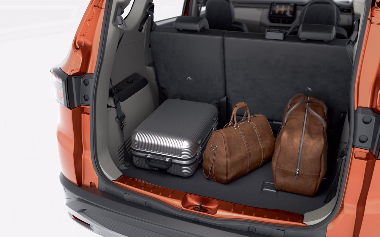 Renault Triber Interior #6